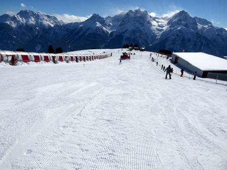 Domaines skiables pour les débutants en Engadine – Débutants Scuol – Motta Naluns